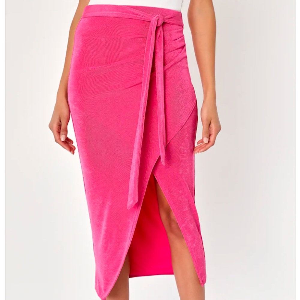 Lulu’s S Forever Flaunting It Tie-Front Faux-Wrap Skirt